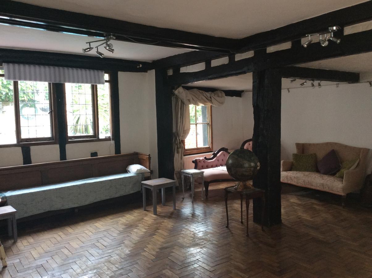 Bed and Breakfast Swanhouse Харвич Экстерьер фото